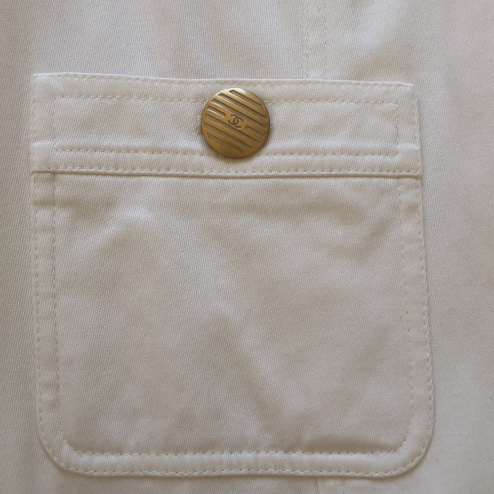 Vintage Chanel Classic White Jacket - Picture 10 of 16